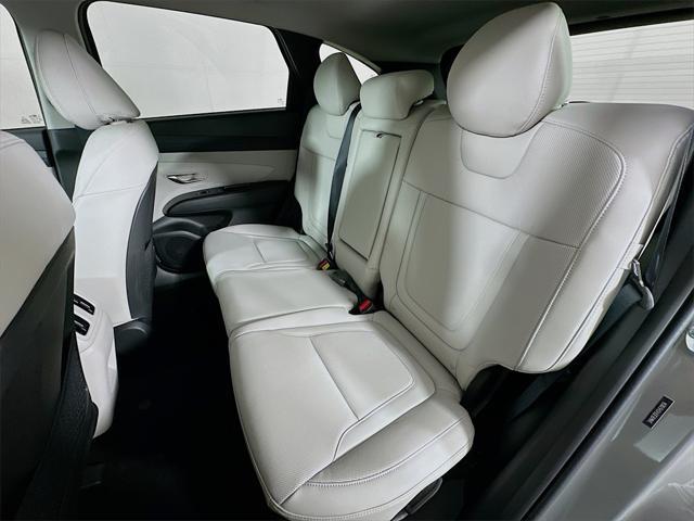 new 2025 Hyundai Tucson car, priced at $37,204