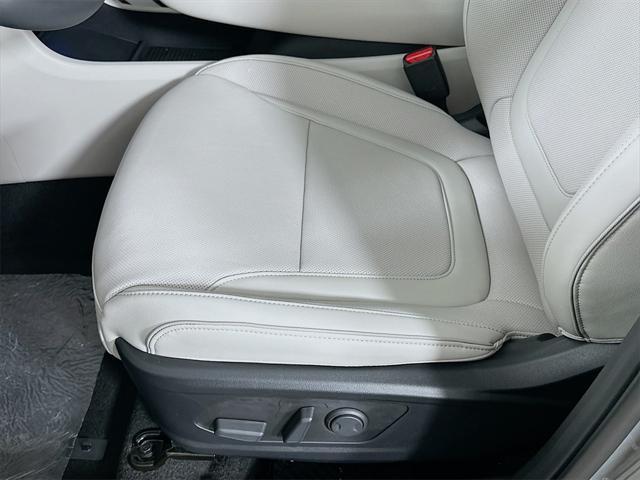 new 2025 Hyundai Tucson car, priced at $37,204