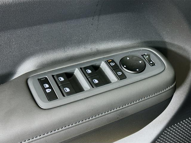 new 2025 Hyundai Santa Fe car, priced at $37,271