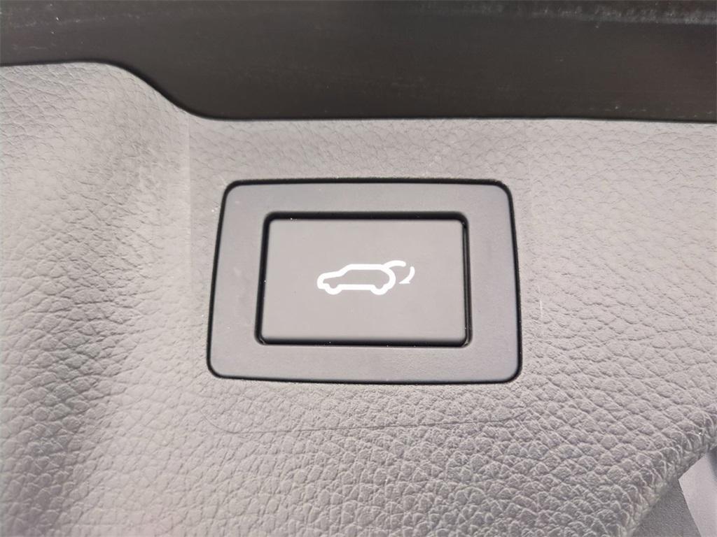 used 2018 Hyundai Santa Fe Sport car, priced at $16,804
