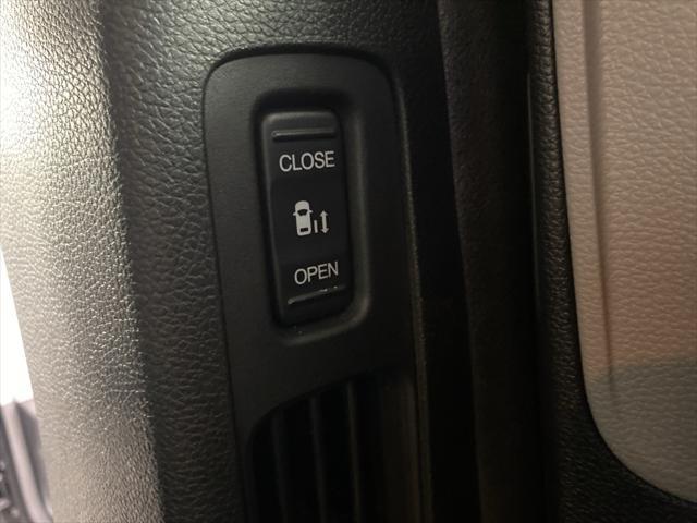 used 2024 Honda Odyssey car, priced at $34,231