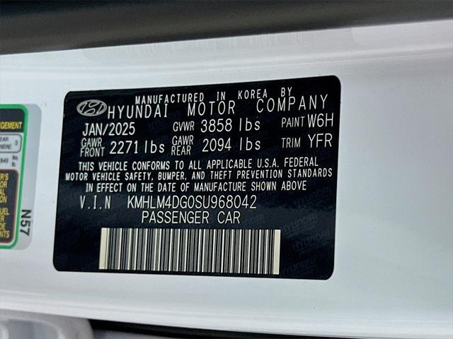 new 2025 Hyundai Elantra car, priced at $23,369