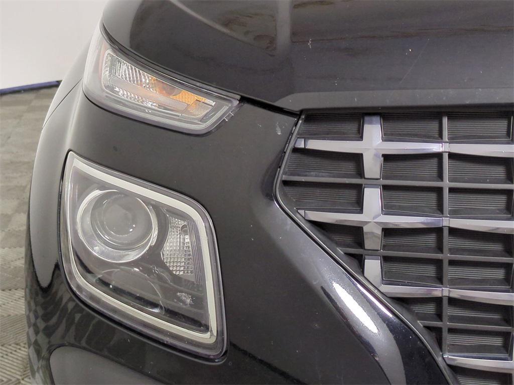 used 2023 Hyundai Venue car, priced at $15,056