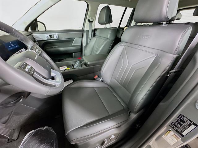 new 2025 Hyundai Santa Fe car, priced at $39,629