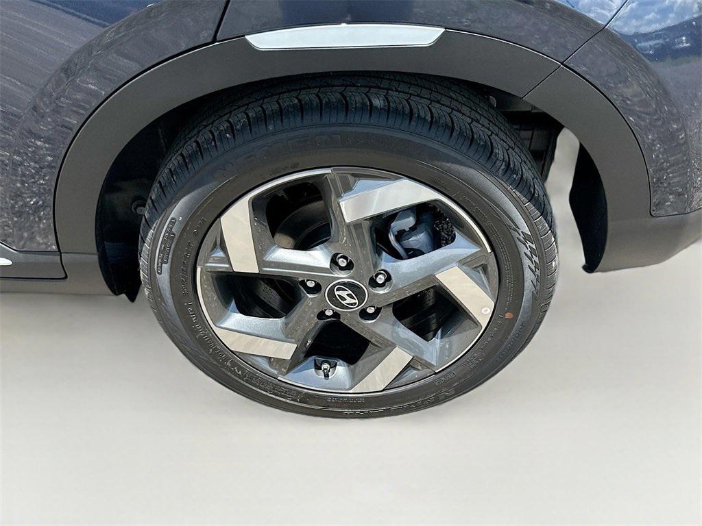 new 2025 Hyundai Venue car, priced at $20,903