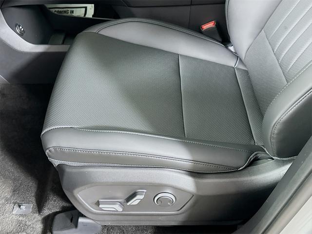 new 2025 Hyundai Santa Fe car, priced at $37,271