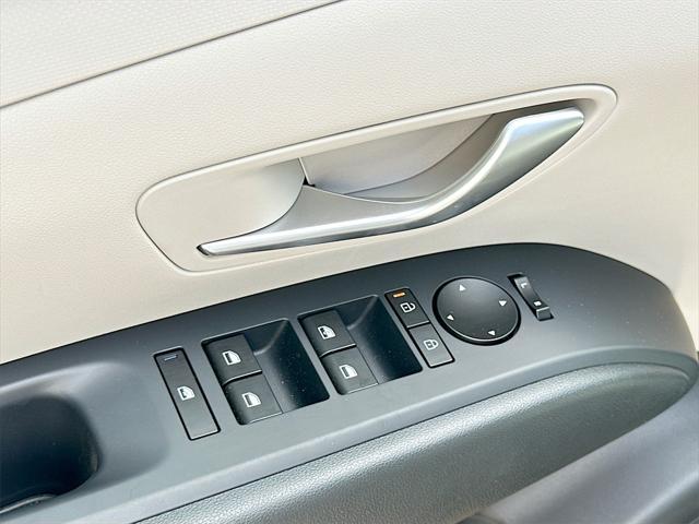 new 2025 Hyundai Tucson car, priced at $28,272