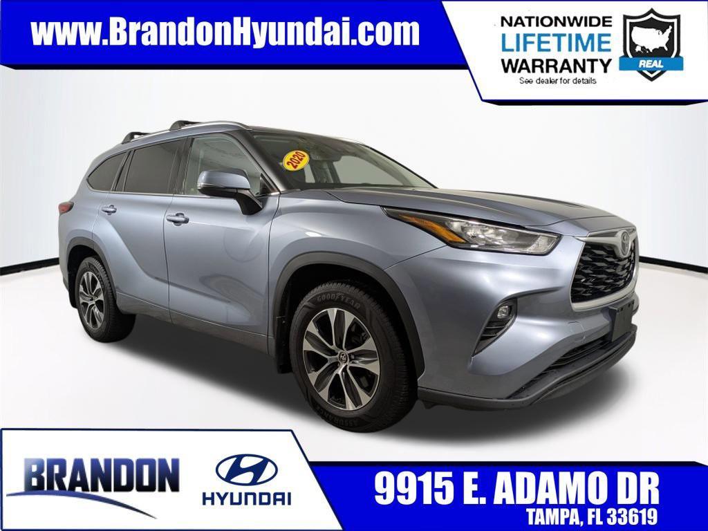 used 2020 Toyota Highlander car, priced at $27,042