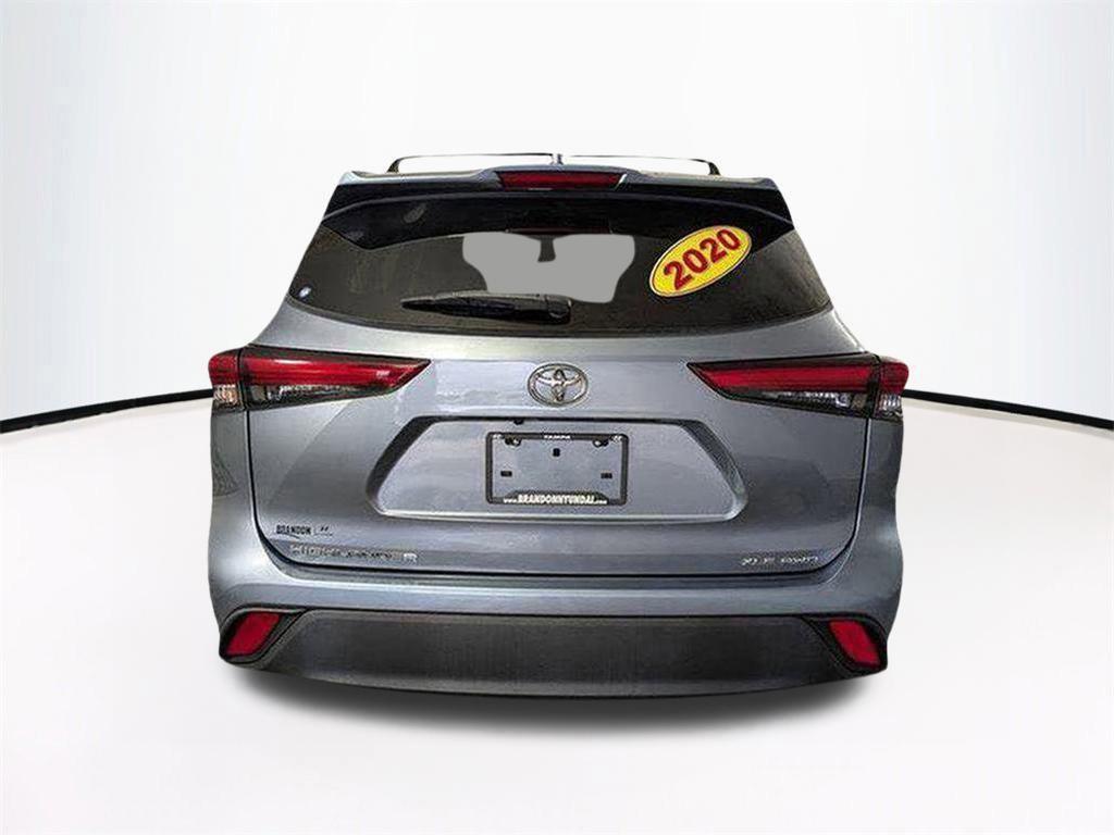 used 2020 Toyota Highlander car, priced at $24,835