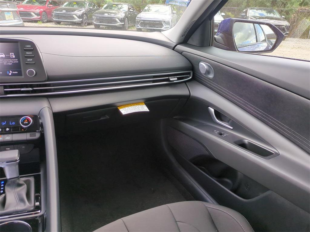 new 2026 Hyundai ELANTRA HEV car, priced at $25,043