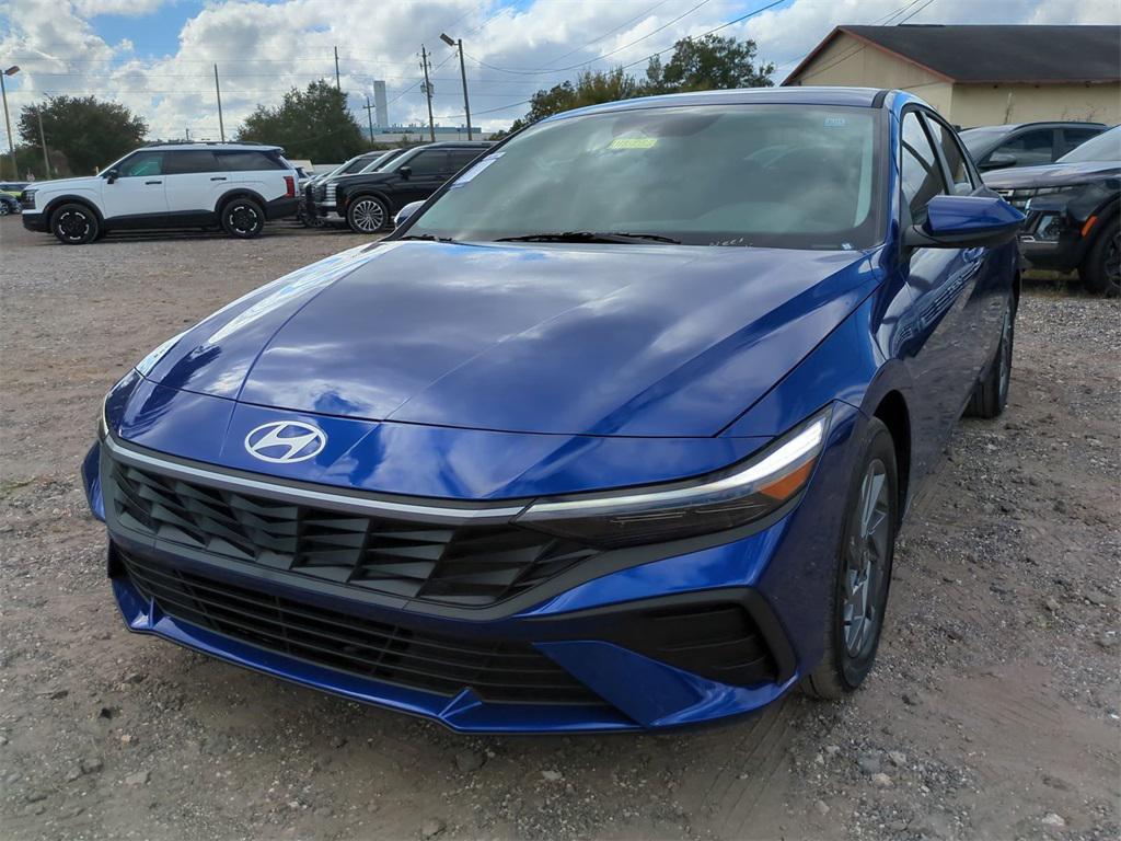 new 2026 Hyundai ELANTRA HEV car, priced at $25,043