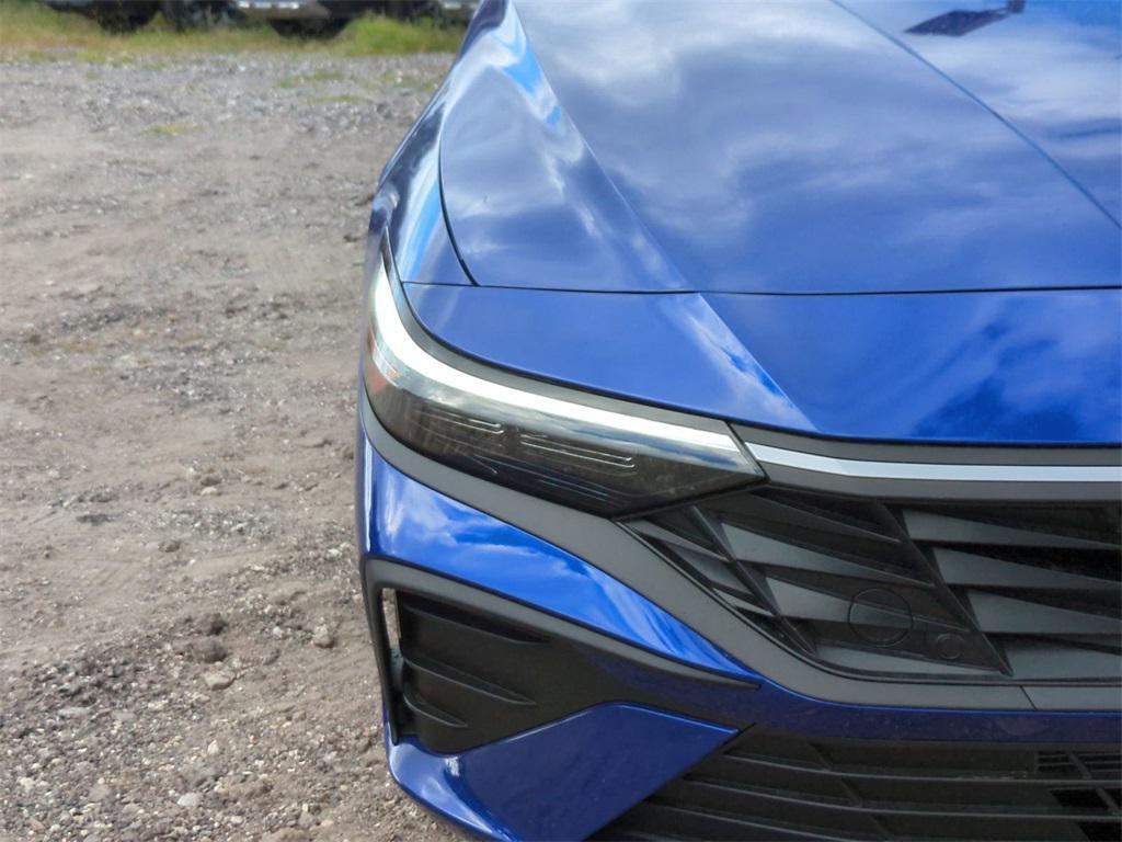 new 2026 Hyundai ELANTRA HEV car, priced at $25,043