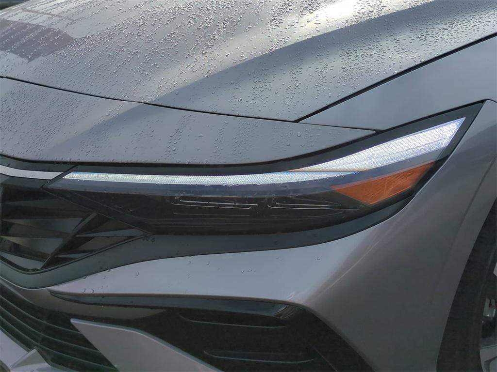 new 2025 Hyundai Elantra car, priced at $23,668
