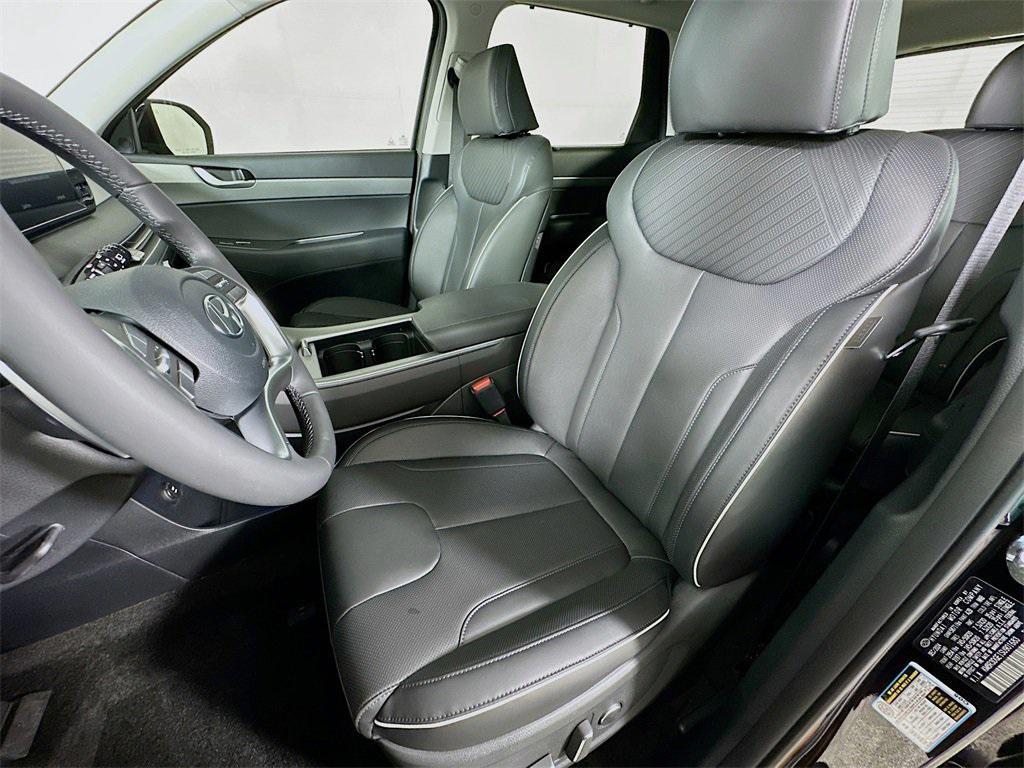 new 2025 Hyundai Palisade car, priced at $41,989