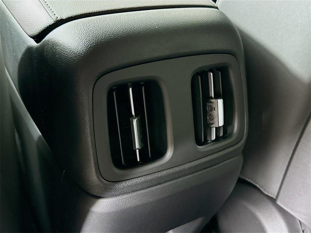 new 2025 Hyundai TUCSON Hybrid car, priced at $37,632
