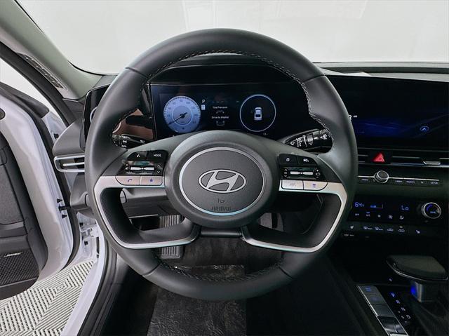 new 2025 Hyundai Elantra car, priced at $26,594