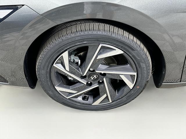new 2025 Hyundai Elantra car, priced at $25,488