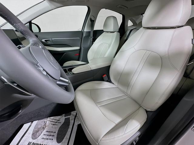 new 2025 Hyundai Sonata Hybrid car, priced at $37,053