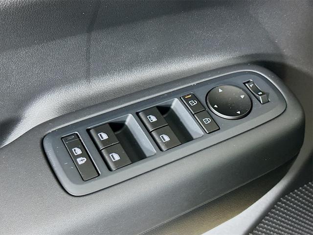 new 2025 Hyundai Santa Fe car, priced at $33,164