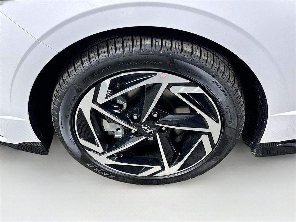 new 2025 Hyundai Sonata car, priced at $32,070