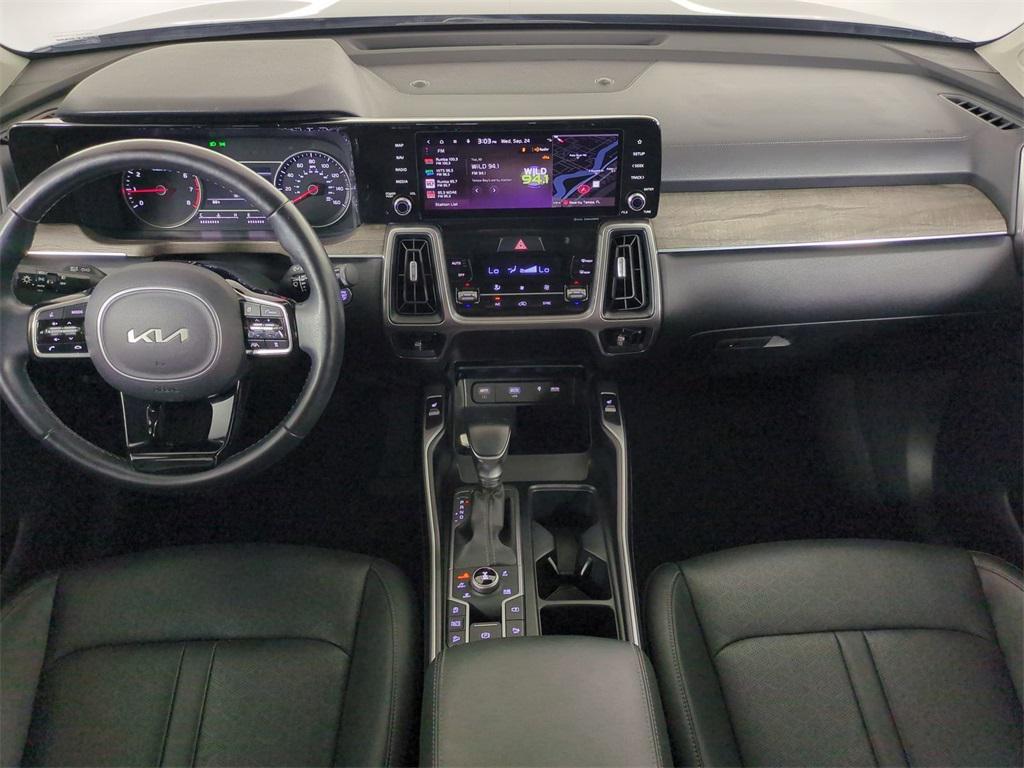 used 2023 Kia Sorento car, priced at $29,143