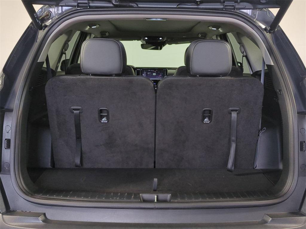 used 2023 Kia Sorento car, priced at $29,143