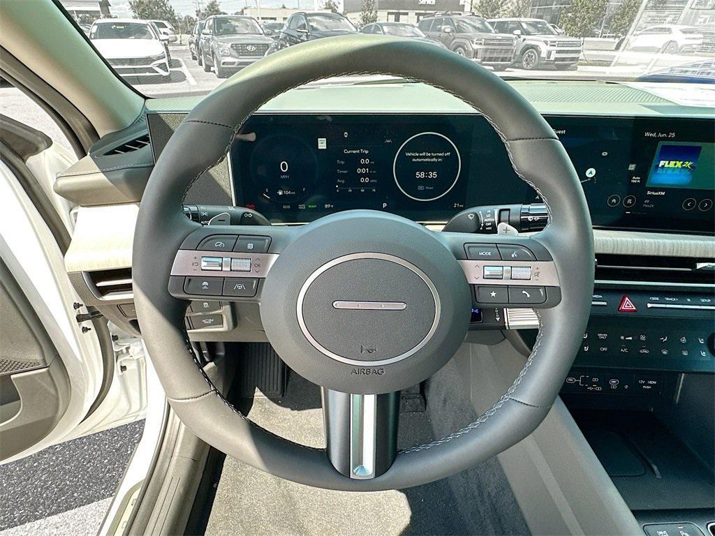 new 2025 Hyundai Sonata Hybrid car, priced at $39,033