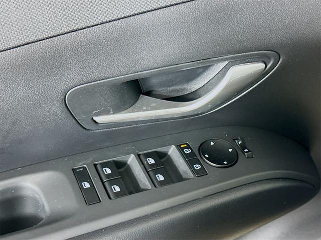 new 2025 Hyundai TUCSON Hybrid car, priced at $36,233
