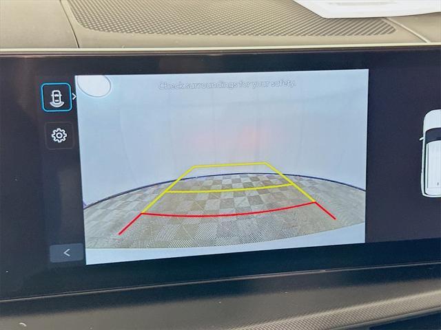 new 2025 Hyundai Santa Fe car, priced at $33,054