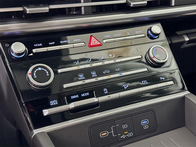 new 2025 Hyundai Santa Fe car, priced at $33,054