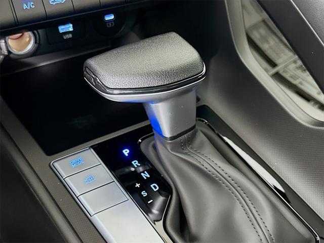new 2025 Hyundai Elantra car, priced at $22,159