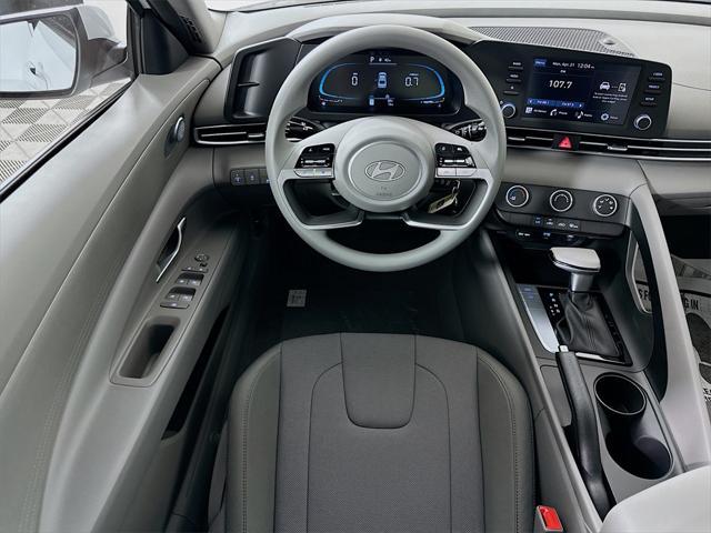 new 2025 Hyundai Elantra car, priced at $22,644