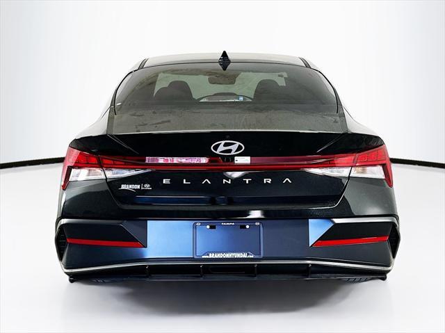 new 2025 Hyundai Elantra car, priced at $25,406