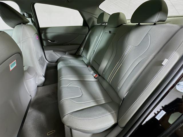 new 2025 Hyundai Elantra car, priced at $25,406