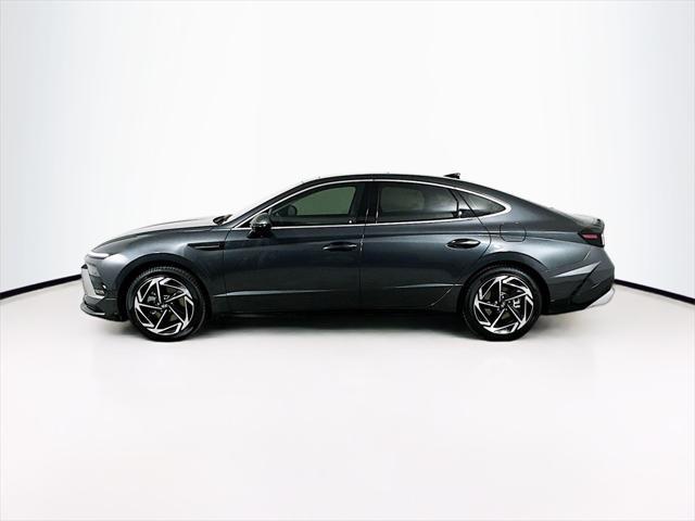 new 2025 Hyundai Sonata car, priced at $30,334