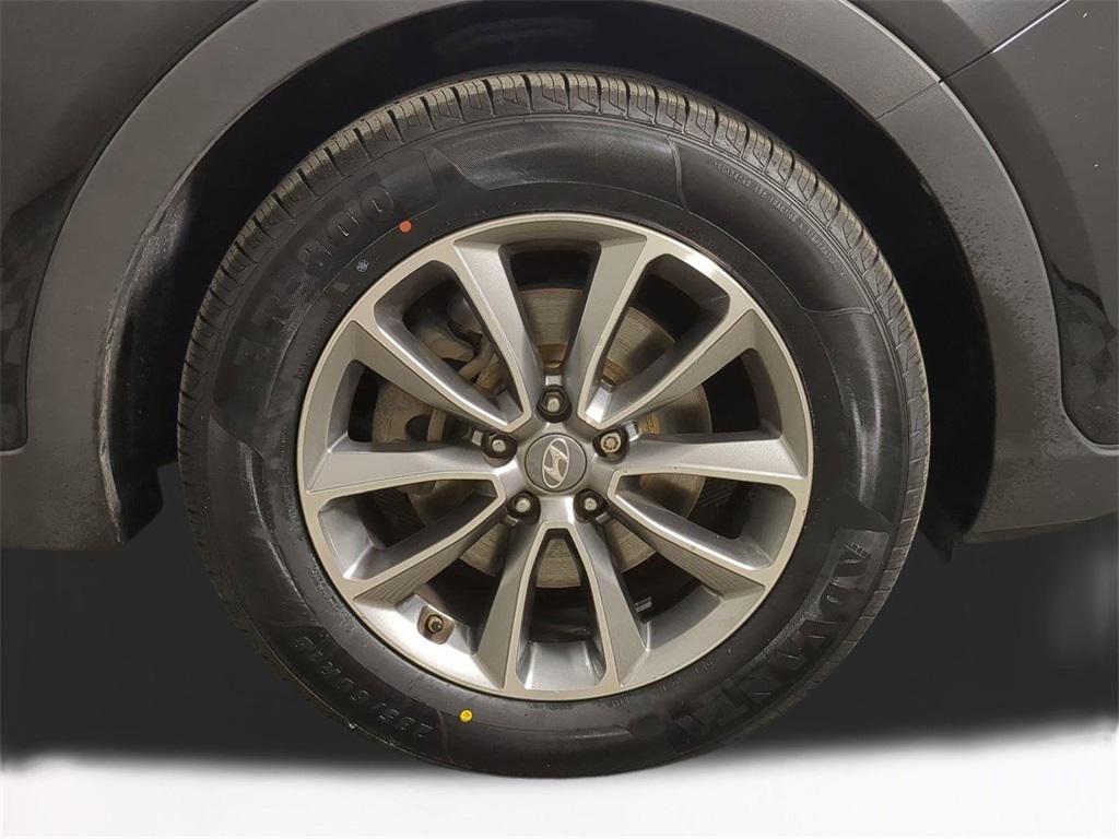 used 2017 Hyundai Santa Fe car, priced at $12,474