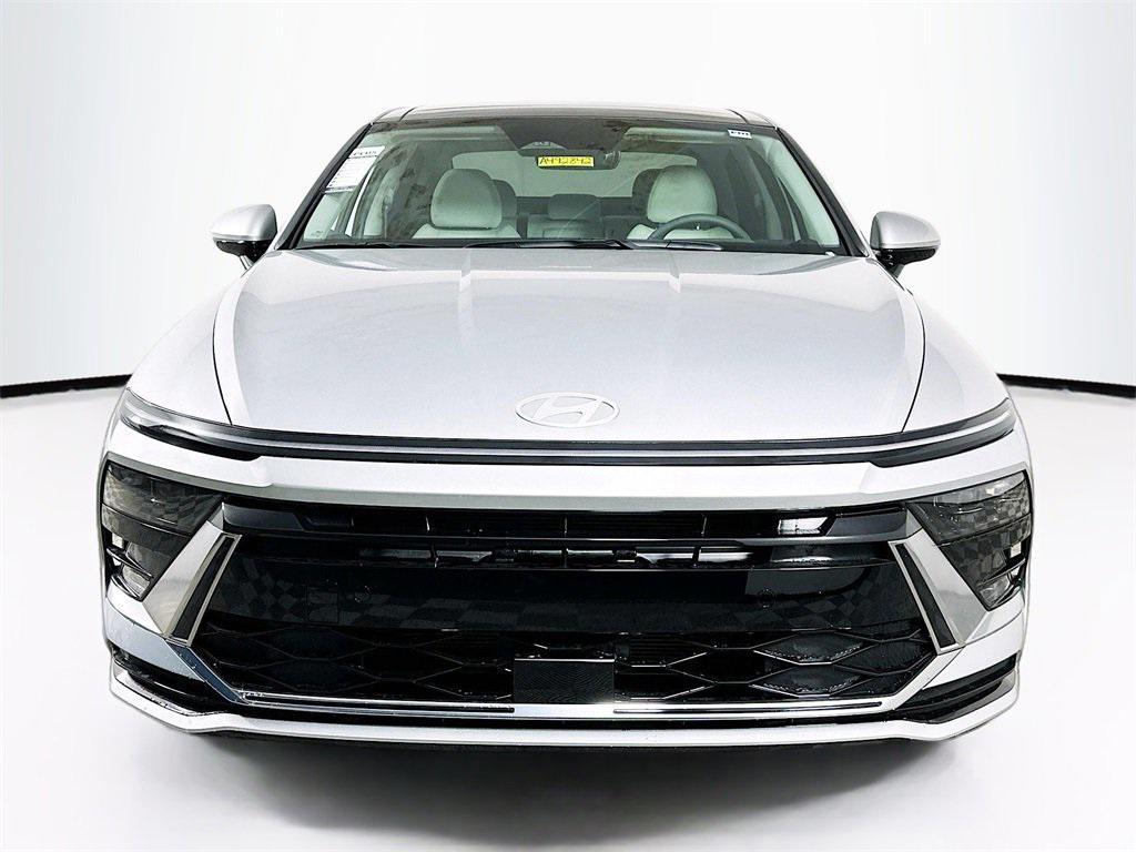 new 2025 Hyundai Sonata car, priced at $25,906