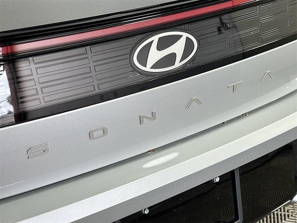 new 2025 Hyundai Sonata car, priced at $25,906