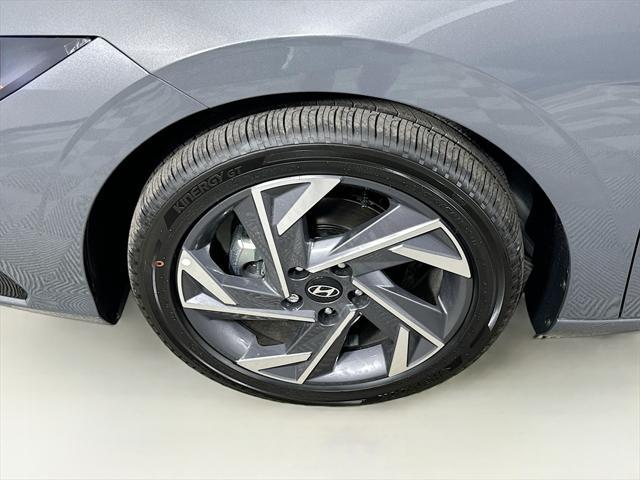 new 2025 Hyundai Elantra car, priced at $25,539