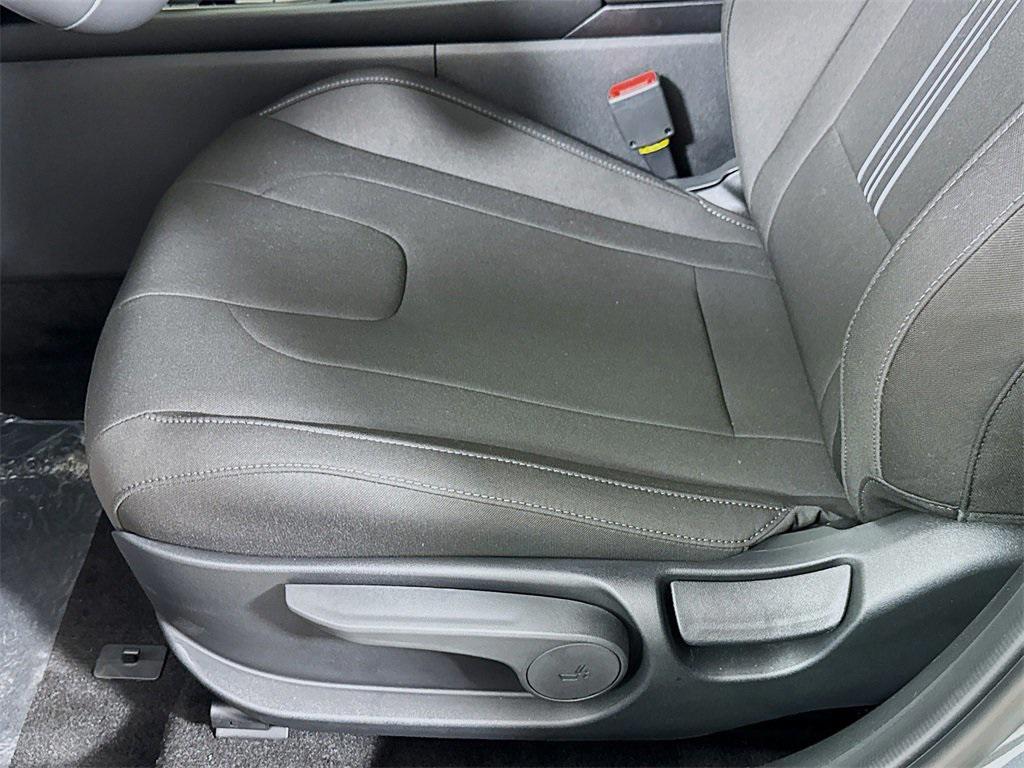 new 2025 Hyundai ELANTRA HEV car, priced at $24,229