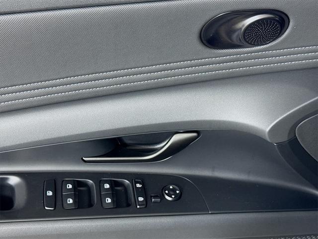 new 2025 Hyundai Elantra car, priced at $27,005