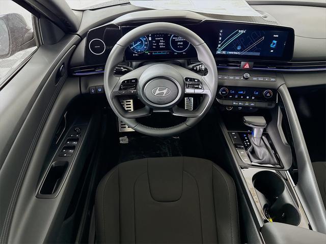 new 2025 Hyundai Elantra car, priced at $27,005