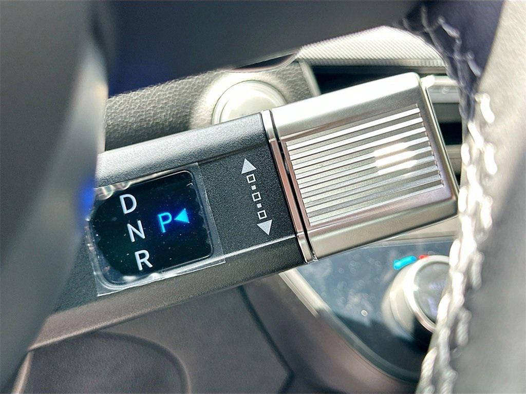 new 2025 Hyundai Sonata Hybrid car, priced at $34,293