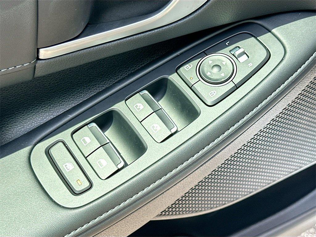 new 2025 Hyundai Sonata Hybrid car, priced at $34,293