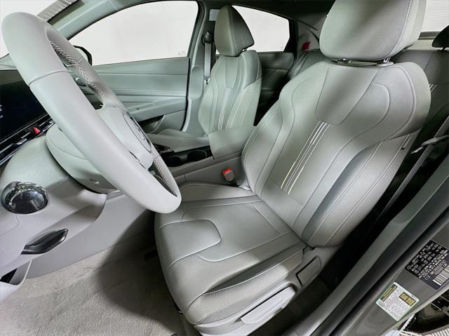 new 2025 Hyundai Elantra car, priced at $25,216