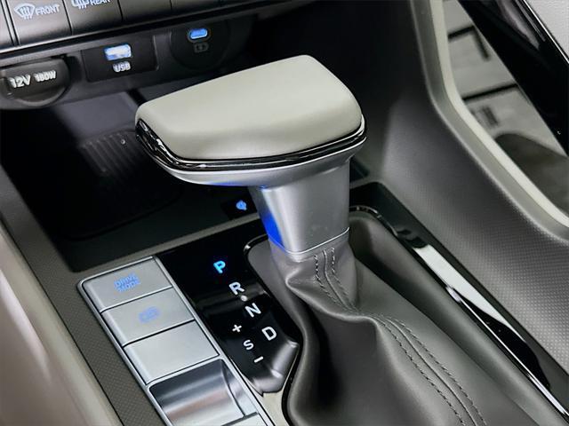 new 2025 Hyundai Elantra car, priced at $25,216