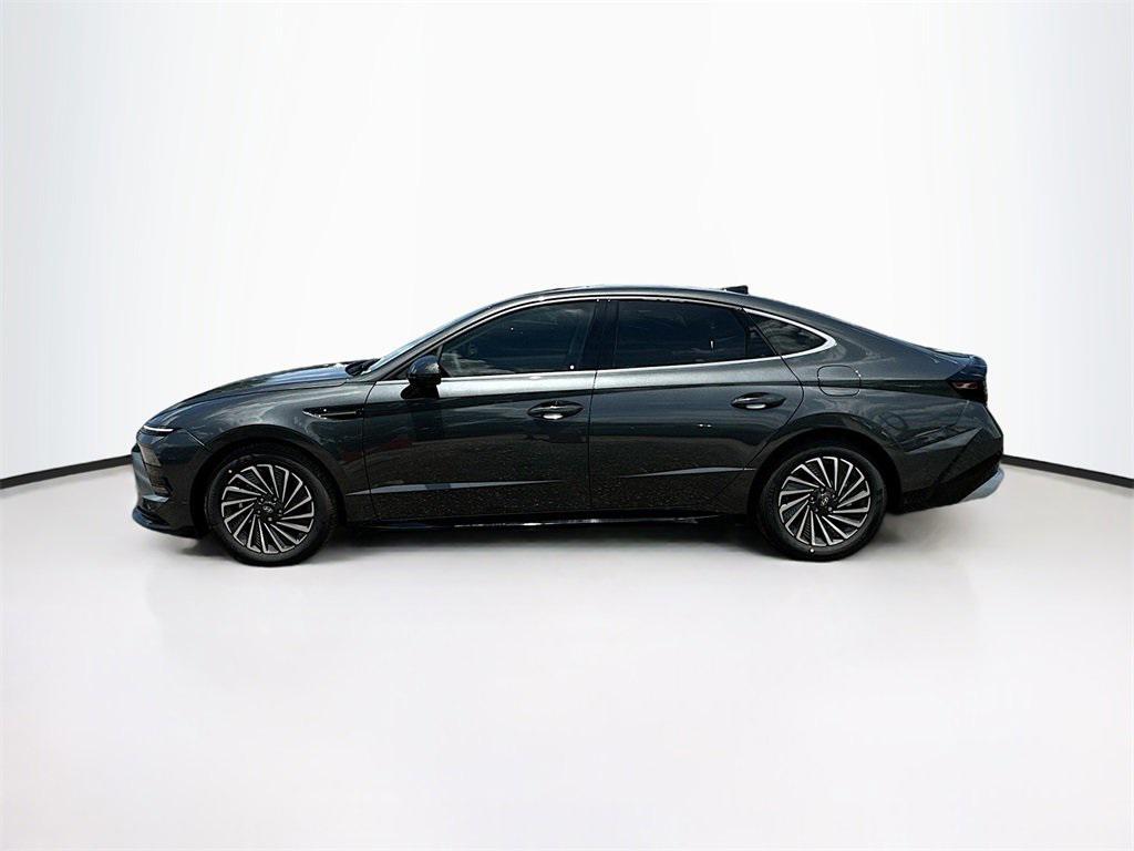 new 2025 Hyundai Sonata Hybrid car, priced at $26,476