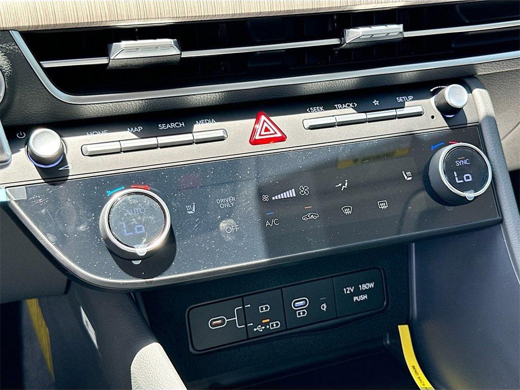 new 2025 Hyundai Sonata Hybrid car, priced at $26,476