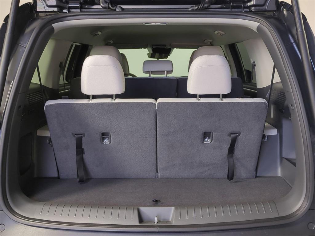 used 2025 Hyundai Santa Fe car, priced at $29,500