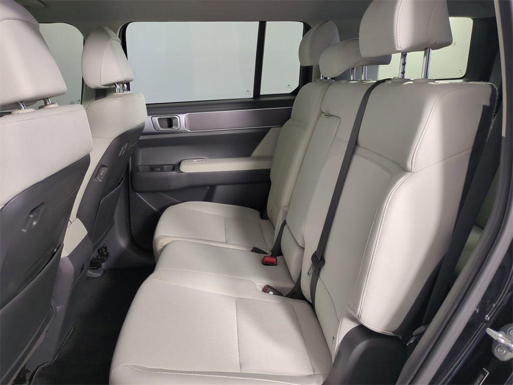 used 2025 Hyundai Santa Fe car, priced at $29,500